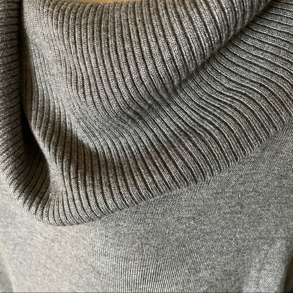 NWT Apt. 9 Gray Cowl Neck Sweater - Size Large - Picture 2 of 8